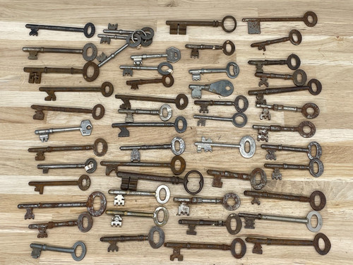 Mixed job lot - mixed,