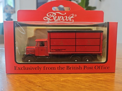 Lledo model van bypost - model, british