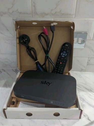 Sky mini box - mini, remote