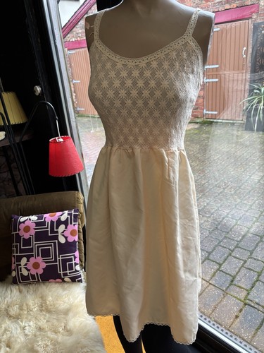 Vintage lace top - top, slip