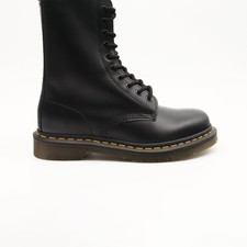 Dr. Martens 1490 Smooth