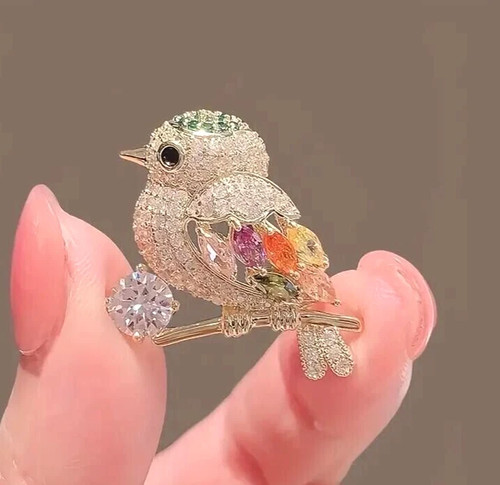 Sparkling magpie bird brooch - bird,