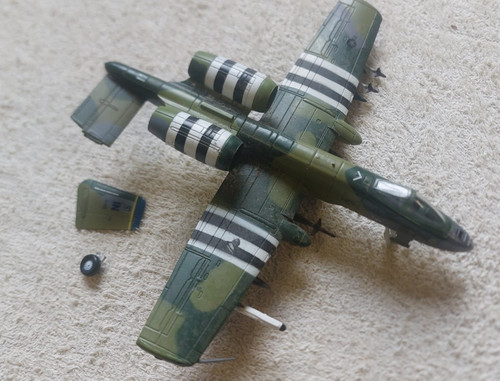 Republic warthog 1 - a-10, 1/100