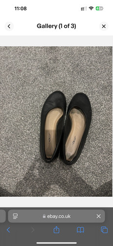 Used cabin crew shoes - ,