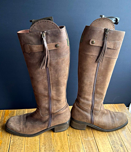 Russell bromley brown - russell, &