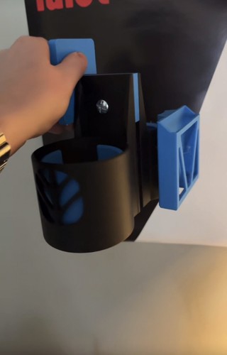 Double new holland cupholder - new,
