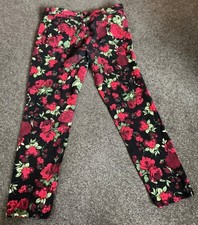 Funky Rose Patterned Joe Brown