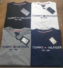 Men's Tommy Hilfiger T-shirt in 2 Styles Embroidered Short Sleeve-Clearance Sale