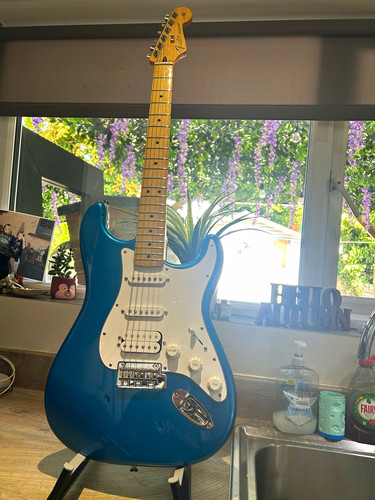 Fender stratocaster 2018 - stratocaster,