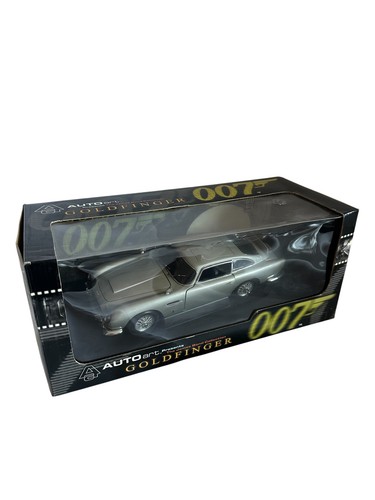 Autoart james bond 007 - james,