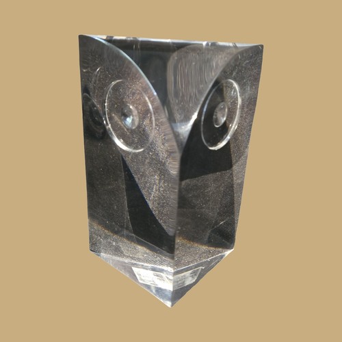 Clear acrylic owl sculpture - clear,