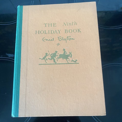 Vintage the ninth holiday book - ninth,
