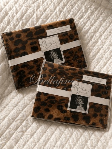 Kylie minogue pair sika - minogue,