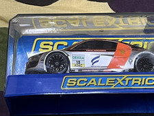 Scalextric Audi R8 LMS - Team