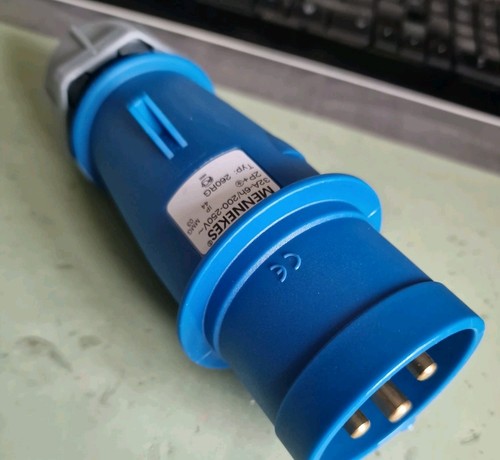 32a blue commando plug - 32a,