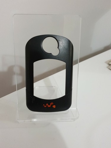Sony ericsson w300i - top, front