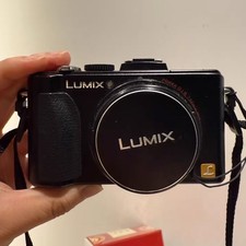Panasonic LUMIX DMC-LX5 Black 10.1MP 3.8X Optical Zoom Digital Camera