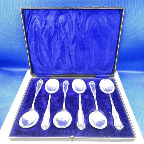 Soup cereal spoons six - cereal, vintage