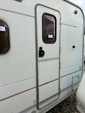 CARAVAN / MOTORHOME 2004 ACE