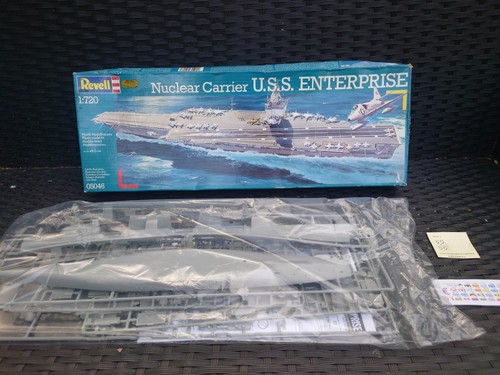 Revell 05046 nuclear carrier - revell,