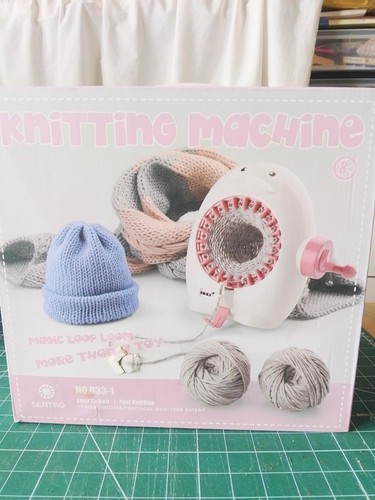 Sentro knitting machine - knitting,