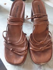 vintage shoes straps up the