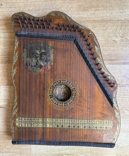 Antique zither autoharp - antique,