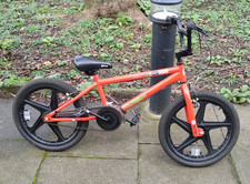 X-Rated Shockwave BMX Bike -