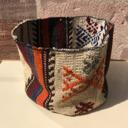 Kilim flower pot hand - flower,