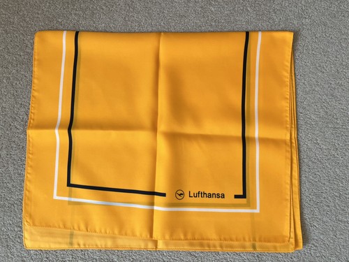 Lufthansa female cabin - female,