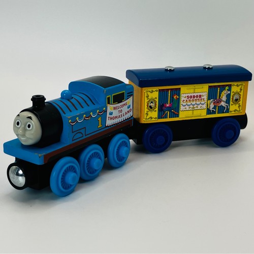 Wooden railway thomasland - railway,