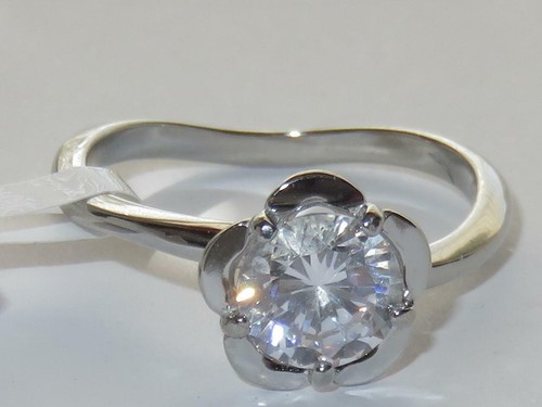 Ladies solitaire ring - , cz