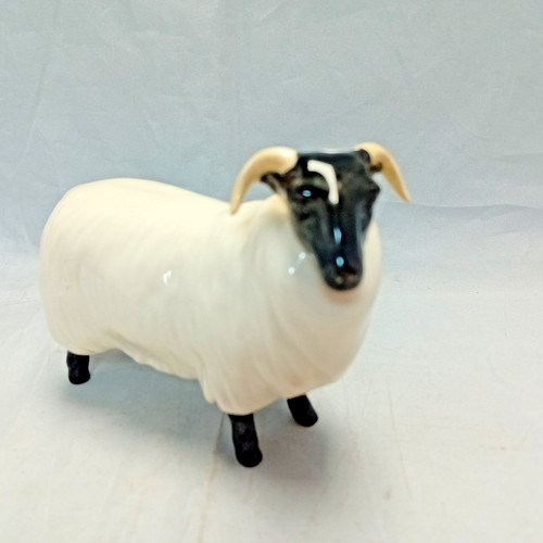 Vintage beswick china - vintage, black