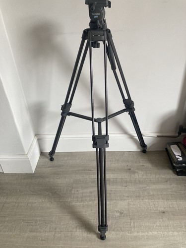 Libec 650 tripod with - dv,