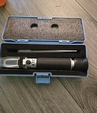 Handheld Refractometer for Marine Aquarium Fish Tank Salinity Testing 