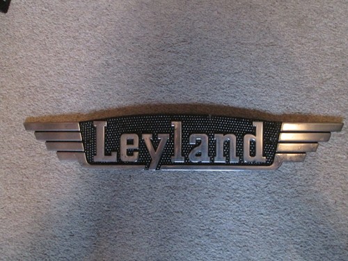 Leyland badge ford albion - leyland, badge.