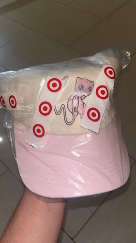 Pokemon target mew trainer - mew,