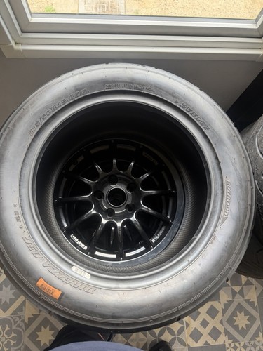 215 r15 - x,