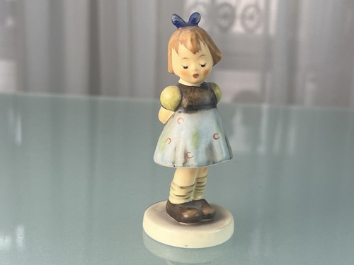 Hummel figurine 493 right - hummel, or