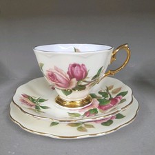 Royal Albert  English Beauty