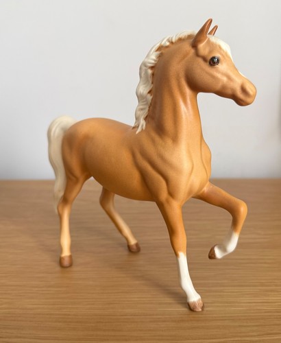 Beswick horse pony prancing - horse,