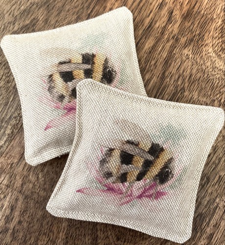 Microwaveable bee print - bee,