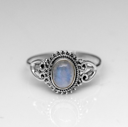 Oval cabochon moonstone 925 - oval,