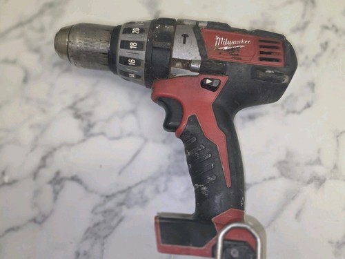Milwaukee c18pd - milwaukee,