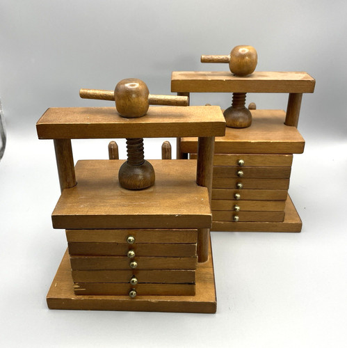 Vtg s wine press - (2),