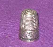 ANTIQUE 1923 SOLID STERLING