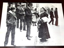 Votes for Women's, Mary Phillips Scottish Suffragette, London  Museum Postcard 