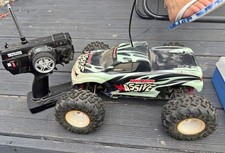 Brushless rc truck 1/10 scale needs new cooling fan and new servo bargain