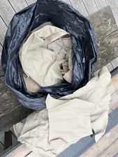 Leather offcuts scrap hide - -,