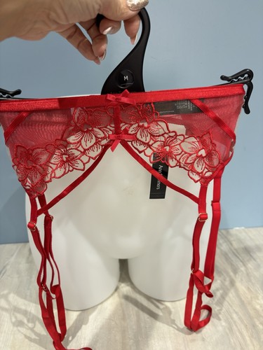 Red floral affair suspender - floral,